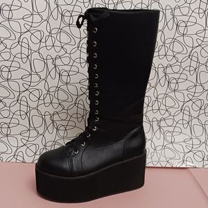 Tall Platform Black Punk / Goth Lace-Up Boots Size 39 / 8